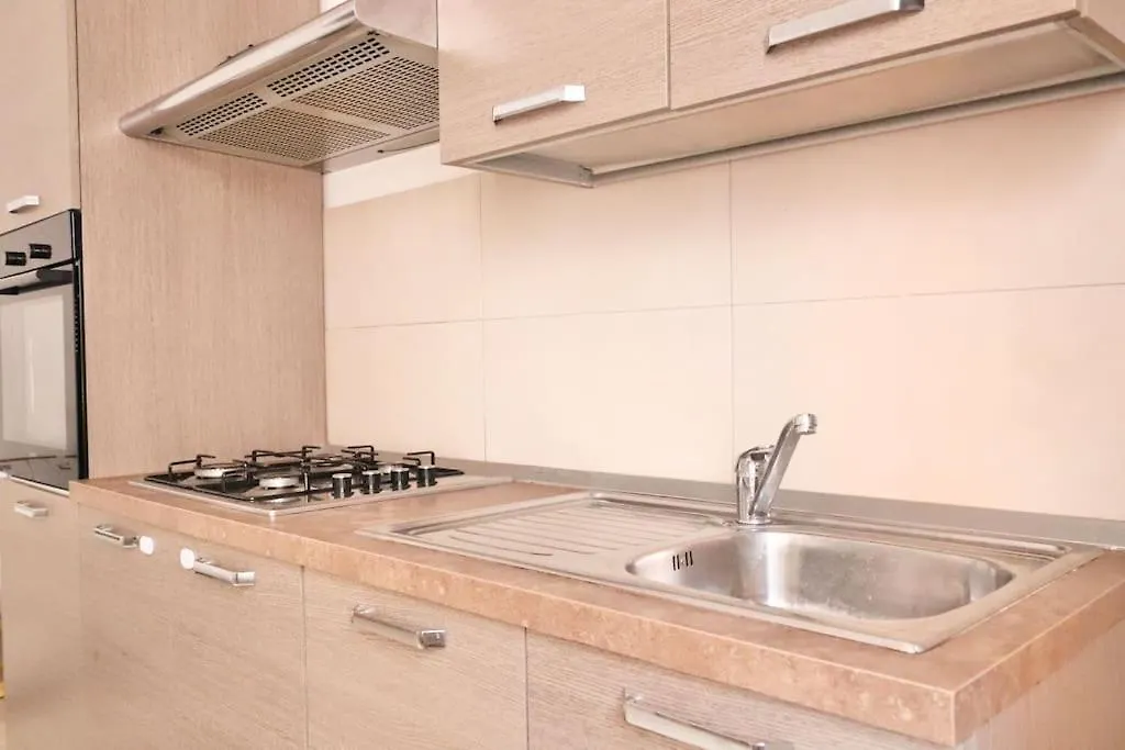 Chic And Comfortable Apartment In Verona 0*,  Italien