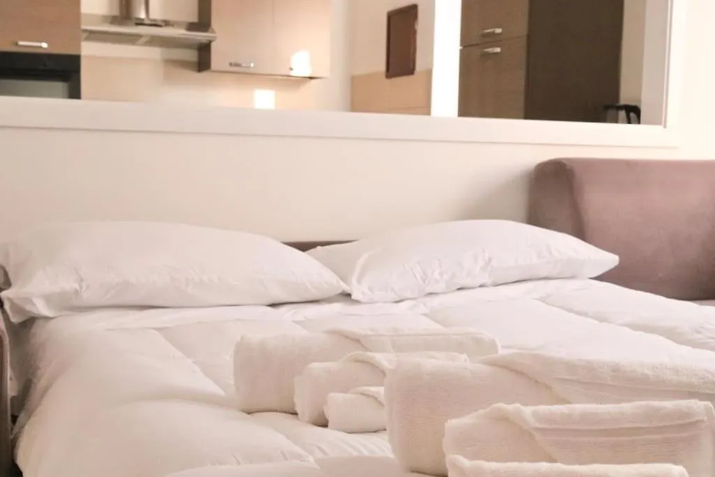 Chic And Comfortable Apartment In Verona Italien