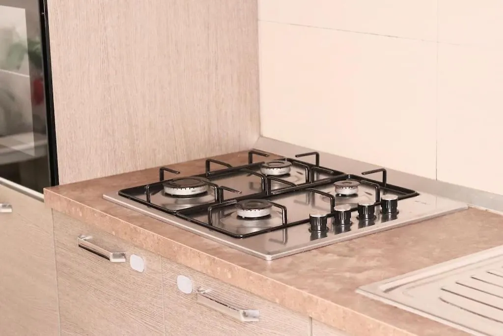 Chic And Comfortable Apartment In فيرونا